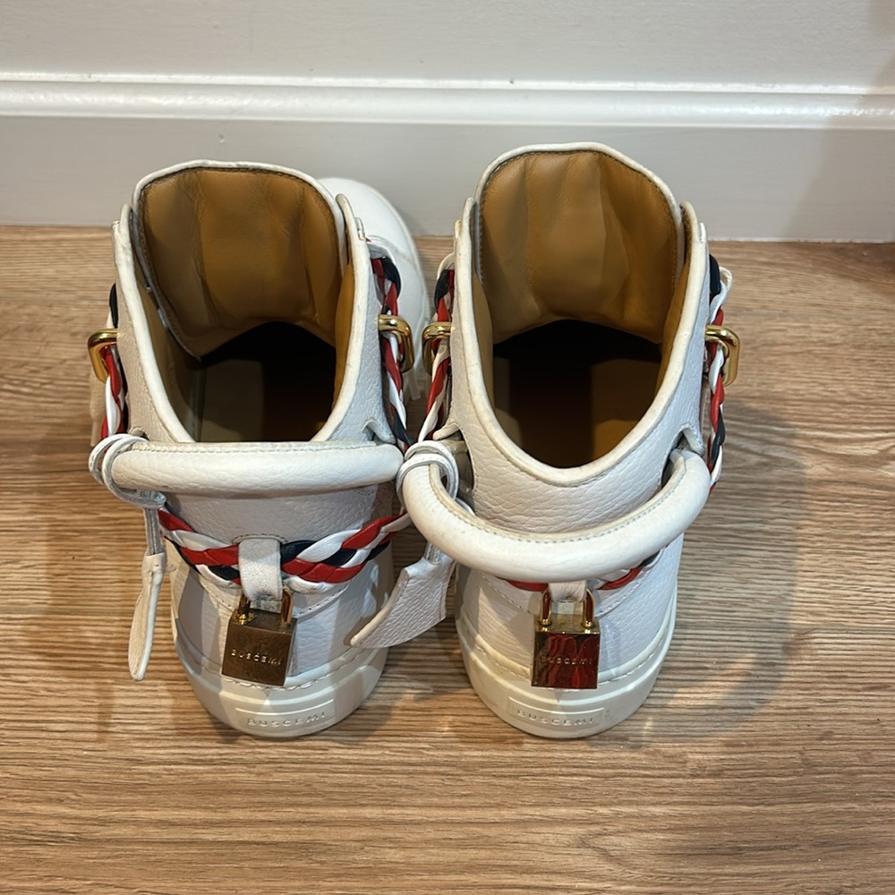 BUSCEMI - Picture 3 of 3